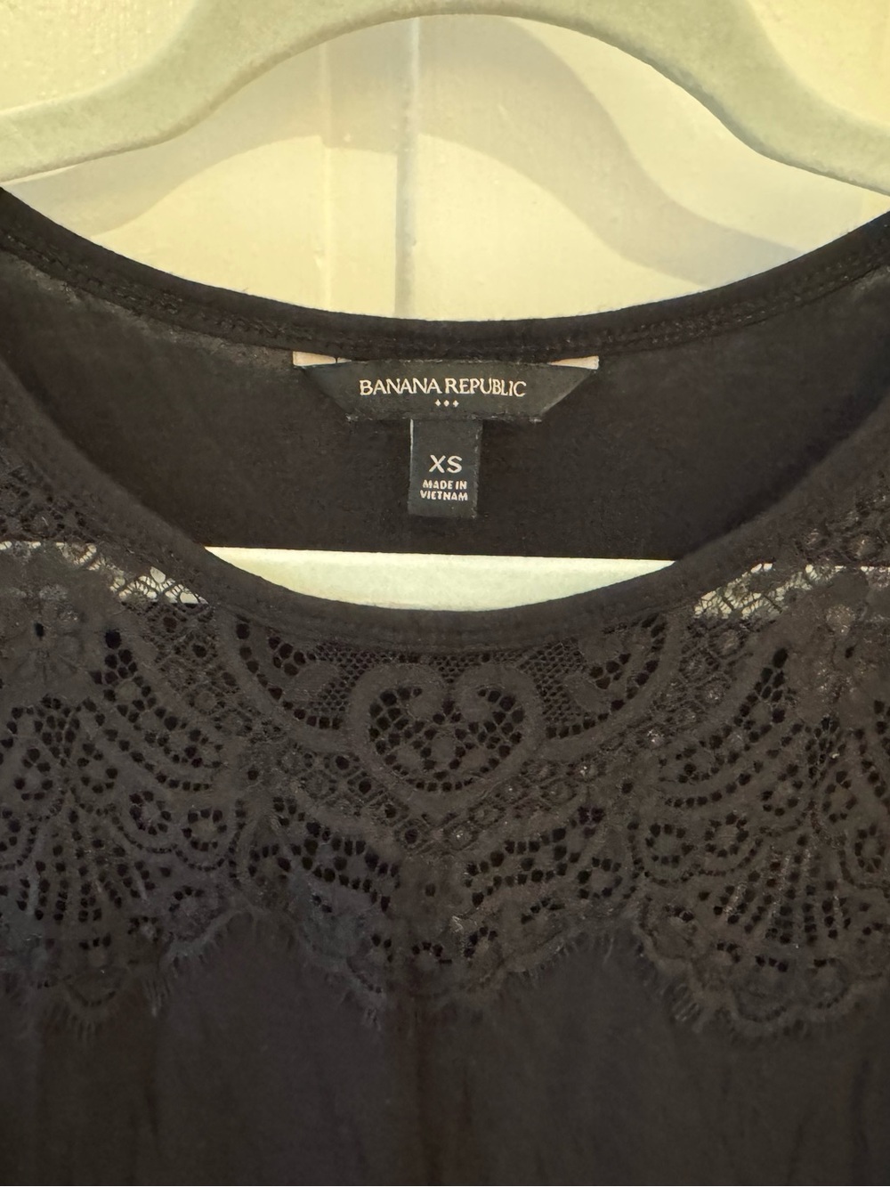 Banana Republic lace cami